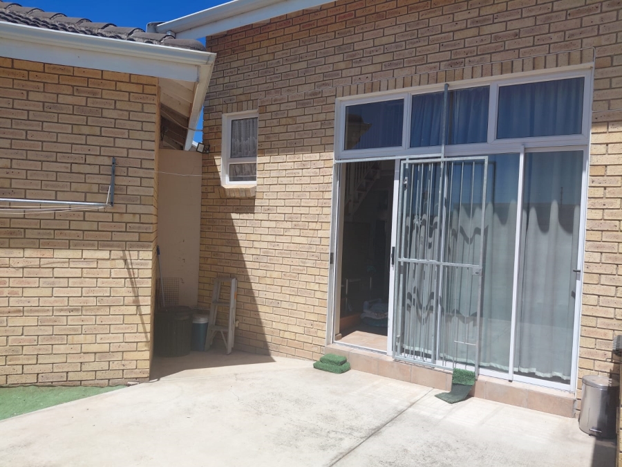1 Bedroom Property for Sale in Windsor Park Eastern Cape